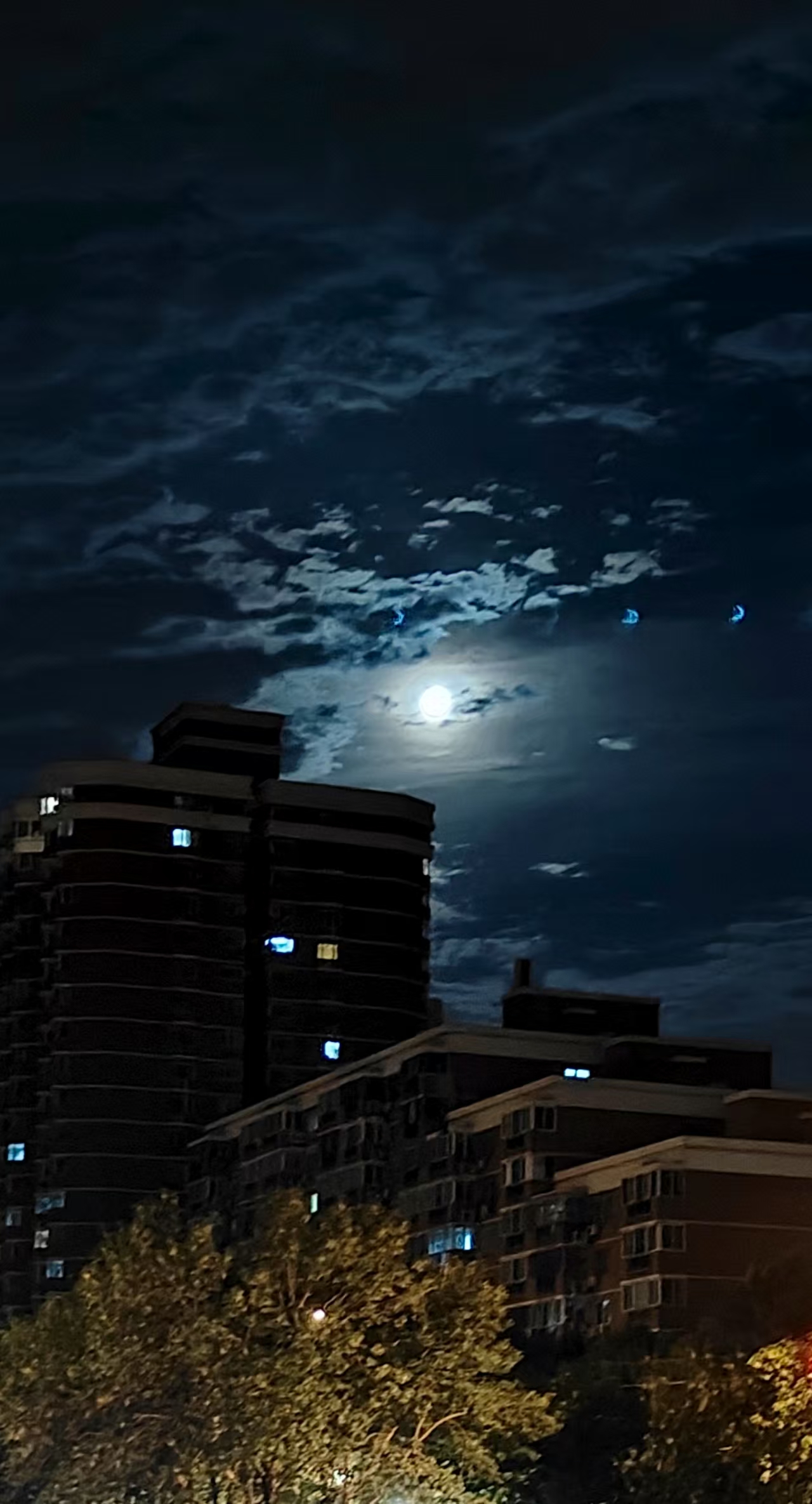 归校路上——竖版